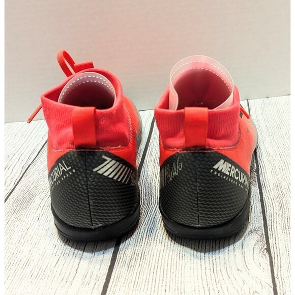 NEW!! Nike CR7 SuperflyX Size  5 Elite (IC) Indoor/Court Football Boot - Picture 4 of 9